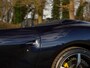 Ferrari Portofino M 3.9 V8 | VERWACHT | Blu America! | Pass. display | Veel alcantara! | Carbon interieur