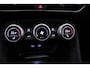 Skoda Kodiaq Sportline Business 7p. 1.5 eTSI 150pk DSG Automaat Trekhaak, 3e zitrij, Panoramadak, Adaptive cruise control, Navigatie, Achteruitrijcamera, LED matrix koplampen