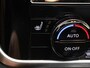 Nissan Qashqai 1.3 MHEV Xtronic Tekna Plus | airco automatisch| Apple Carplay/Android | cruise control adaptief | lederen interieurdelen | lichtmetalen velgen 20" | luxe lederen bekleding | matrix LED koplampen | navigatiesysteem full map | panoramadak | voorstoelen verwarmd |