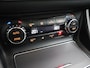 Mercedes-Benz GLA 250 4Matic Premium | Panoramadak | AMG | Getint glas | LED Koplampen | Stoelverwarming | Achteruitrijcamera |