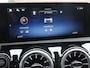 Mercedes-Benz A-klasse 200 177pk Automaat MHEV AMG Line Achteruitrij Camera Verwarmde voorstoelen Navigatie LED Climate control Adaptive Cruise control Parkeersensoren Apple Carplay & Android Auto