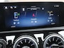 Mercedes-Benz A-klasse 200 177pk Automaat MHEV AMG Line Achteruitrij Camera Verwarmde voorstoelen Navigatie LED Climate control Adaptive Cruise control Parkeersensoren Apple Carplay & Android Auto