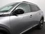 Peugeot 2008 1.2 Hybrid 136 pk Automaat Allure Navigatie Apple Carplay/Android Auto Climate Control Dab Led Parkeer sensoren Cruise Control Stoelverwarming