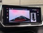 Peugeot 2008 1.2 Puretech Allure 100pk Navigatie Camera Apple Carplay Android Auto Parkeersensoren Cruise Control Stoelverwarming Climate Control Lichtmetalen velgen