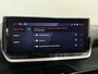 Peugeot 2008 1.2 Puretech Allure 100pk Navigatie Camera Apple Carplay Android Auto Parkeersensoren Cruise Control Stoelverwarming Climate Control Lichtmetalen velgen