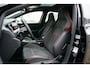 Volkswagen Golf 2.0 TSI GTI Clubsport 300PK + PANORAMADAK / IQ LIGHT / STUURVERWARMING / 19"