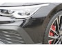Volkswagen Golf 2.0 TSI GTI Clubsport 300PK + PANORAMADAK / IQ LIGHT / STUURVERWARMING / 19"
