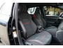 Volkswagen Golf 2.0 TSI GTI Clubsport 300PK + PANORAMADAK / IQ LIGHT / STUURVERWARMING / 19"