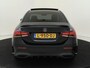 Mercedes-Benz A-klasse 200 Business Solution AMG Memorystoelen / Panoramadak / Multibeam LED / Keyless Entry / Advanced Sound System