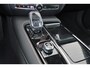Volvo V60 T6 Recharge AWD Plus Dark - Panorama/schuifdak - IntelliSafe Assist & Surround - 360º Camera - Harman/Kardon audio - Verwarmde voorstoelen, stuur & achterbank - Parkeersensoren voor & achter - Elektr. bedienb. voorstoelen met geheugen - Head up display - Extra getint glas - 19' LMV