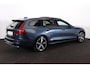 Volvo V60 T6 Recharge AWD Plus Dark - Panorama/schuifdak - IntelliSafe Assist & Surround - 360º Camera - Harman/Kardon audio - Verwarmde voorstoelen, stuur & achterbank - Parkeersensoren voor & achter - Elektr. bedienb. voorstoelen met geheugen - Head up display - Extra getint glas - 19' LMV