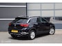 Volkswagen T-Roc 1.5 TSI Style Business Trekhaak Carplay Adaptive Cruise control