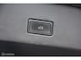 Volkswagen T-Roc 1.5 TSI Style Business Trekhaak Carplay Adaptive Cruise control