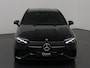 Mercedes-Benz A-klasse 180 Star Edition AMG Line | Panoramadak | 19 inch LM velgen | Night pakket | Multibeam Led verlichting |