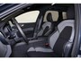 Volvo XC60 T6 Recharge AWD Plus Black Edition - Panorama/schuifdak - IntelliSafe Assist & Surround - 360º Camera - Harman/Kardon audio - Verwarmde voorstoelen, stuur & achterbank - Parkeersensoren voor & achter - Elektr. bedienb. voorstoelen met geheugen - Head up display - Draadloze tel. lader - Extra getint glas - Inklapbare trekhaak - 21' LMV