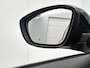 Citroën C3 Aircross SUV Plus 100pk | Navigatie via draadloze Apple Carplay / Android Auto | Achteruitrijcamera | Climate Control | Cruise Control | Parkeersensoren | Armsteun | Bluetooth | DAB+ radio | Comfortstoelen | Elektrisch inklapbare spiegels | Led koplampen | Multifunctioneel stuurwiel | Donker getint glas | Afwijkende dakkleur | 17" lichtmetalen velgen |