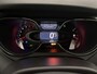 Renault Captur SUV Xmod 120 pk Automaat | Navigatie | Achteruitrijcamera | Parkeersensoren Achter | Lederen Bekleding | Voorstoelen Verwarmd | Keyless Entry/Start | LED Dagrijverlichting | Climate Control | Cruise Control | 17" Lichtmetalen Velgen |