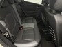 Renault Captur SUV Xmod 120 pk Automaat | Navigatie | Achteruitrijcamera | Parkeersensoren Achter | Lederen Bekleding | Voorstoelen Verwarmd | Keyless Entry/Start | LED Dagrijverlichting | Climate Control | Cruise Control | 17" Lichtmetalen Velgen |