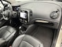 Renault Captur SUV Xmod 120 pk Automaat | Navigatie | Achteruitrijcamera | Parkeersensoren Achter | Lederen Bekleding | Voorstoelen Verwarmd | Keyless Entry/Start | LED Dagrijverlichting | Climate Control | Cruise Control | 17" Lichtmetalen Velgen |