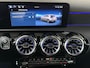 Mercedes-Benz A-klasse 180 Business Solution AMG | Panoramadak | Sfeerverlichting | Stoelverwarming |
