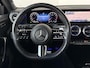 Mercedes-Benz A-klasse 180 Business Solution AMG | Panoramadak | Sfeerverlichting | Stoelverwarming |
