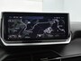 Peugeot 208 Allure Hybrid 110pk Automaat | Navigatie | Camera v+a | Climate Control | Adaptieve Cruise Control | Parkeersensoren v+a | Dodehoeksensor | Armsteun | Digitaal instrumentenpaneel | Draadloze Apple Carplay / Android Auto | DAB+ radio | Led koplampen | Donker getint glas | 16" lichtmetalen velgen |