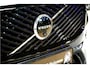 Volvo XC60 2.0 T8 AWD 335kW/456pk Aut8 Recharge Ultra Dark LUCHTVERING + BOWERS&WILKINS + PANORAMADAK + BLIS + HEAD-UP + PILOT ASSIST + V&A STOEL-&STUURVERWARMING + ADAPT.CRUISE + GOOGLE DASH&SERVICES + STOELVENTILATIE&-MASSAGE + 360 CAMERA + 22" LM-VELGEN!!