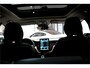Volvo XC60 2.0 T8 AWD 335kW/456pk Aut8 Recharge Ultra Dark LUCHTVERING + BOWERS&WILKINS + PANORAMADAK + BLIS + HEAD-UP + PILOT ASSIST + V&A STOEL-&STUURVERWARMING + ADAPT.CRUISE + GOOGLE DASH&SERVICES + STOELVENTILATIE&-MASSAGE + 360 CAMERA + 22" LM-VELGEN!!