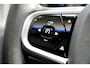 Volvo XC60 2.0 T8 AWD 335kW/456pk Aut8 Recharge Ultra Dark LUCHTVERING + BOWERS&WILKINS + PANORAMADAK + BLIS + HEAD-UP + PILOT ASSIST + V&A STOEL-&STUURVERWARMING + ADAPT.CRUISE + GOOGLE DASH&SERVICES + STOELVENTILATIE&-MASSAGE + 360 CAMERA + 22" LM-VELGEN!!