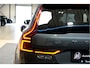 Volvo XC60 2.0 T8 AWD 335kW/456pk Aut8 Recharge Ultra Dark LUCHTVERING + BOWERS&WILKINS + PANORAMADAK + BLIS + HEAD-UP + PILOT ASSIST + V&A STOEL-&STUURVERWARMING + ADAPT.CRUISE + GOOGLE DASH&SERVICES + STOELVENTILATIE&-MASSAGE + 360 CAMERA + 22" LM-VELGEN!!