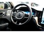 Volvo XC60 2.0 T8 AWD 335kW/456pk Aut8 Recharge Ultra Dark LUCHTVERING + BOWERS&WILKINS + PANORAMADAK + BLIS + HEAD-UP + PILOT ASSIST + V&A STOEL-&STUURVERWARMING + ADAPT.CRUISE + GOOGLE DASH&SERVICES + STOELVENTILATIE&-MASSAGE + 360 CAMERA + 22" LM-VELGEN!!