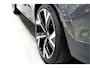 Volvo XC60 2.0 T8 AWD 335kW/456pk Aut8 Recharge Ultra Dark LUCHTVERING + BOWERS&WILKINS + PANORAMADAK + BLIS + HEAD-UP + PILOT ASSIST + V&A STOEL-&STUURVERWARMING + ADAPT.CRUISE + GOOGLE DASH&SERVICES + STOELVENTILATIE&-MASSAGE + 360 CAMERA + 22" LM-VELGEN!!