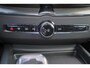 Volvo XC60 T8 Recharge AWD Ultra Black Edition Exec - Luchtvering - Panorama/schuifdak - IntelliSafe Assist & Surround - 360º Camera - Bowers & Wilkins audio - Adaptieve LED koplampen - Verwarmde voorstoelen, stuur & achterbank - Parkeersensoren voor & achter - Elektr. bedienb. voorstoelen met geheugen - Head up display - Draadloze tel. lader - Extra getint glas - Inklapbare trekhaak - 22' LMV