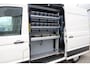Volkswagen Crafter 35 2.0 TDI 177pk AUT L3H3 Exclusive | LED Koplampen | Adaptive Cruise | Inrichting + Oprijplaat | Navigatie | App Connect | Achteruitrijcamera | Trekhaak