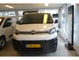 Citroën E-Jumpy Control M 75 kWh I AUTOMAAT I PARKEERSENSOREN ACHTER I 3 SEATER I LAADRUIMTE GEHEEL BETIMMERD I AIRCO I CENTRALE DEURVERGRENDELING I ACHTERDEUREN GESCHIKT VOOR BELADING MET HEFTRUCK