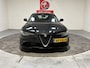 Alfa Romeo Giulia 2.0T Super, Nieuwstaat, Volledig dealer onderhouden, Leder met memory, Cruise, Clima, Navi, Blue tooth, Achteruitrijcamera, Parkeersensoren, Michelin all season