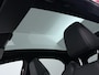 Toyota Yaris 1.5 Hybrid Executive Bi-Tone | Navigatie | JBL | Panoramadak | Head-up | BLS | PDC | Stuur-Stoelverwarming |