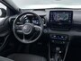 Toyota Yaris 1.5 Hybrid Executive Bi-Tone | Navigatie | JBL | Panoramadak | Head-up | BLS | PDC | Stuur-Stoelverwarming |