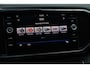 Volkswagen T-Cross 1.0 TSI Style R-Line achteruitrijcamera digitalcockpit 18" LMV spiegel pakket lendesteun LED verlichting pdc voor en achter navigatie stoelverwarming ACC multifunctioneel stuurwiel side assist dodehoek sensor