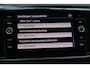 Volkswagen T-Cross 1.0 TSI Style R-Line achteruitrijcamera digitalcockpit 18" LMV spiegel pakket lendesteun LED verlichting pdc voor en achter navigatie stoelverwarming ACC multifunctioneel stuurwiel side assist dodehoek sensor