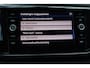 Volkswagen T-Cross 1.0 TSI Style R-Line achteruitrijcamera digitalcockpit 18" LMV spiegel pakket lendesteun LED verlichting pdc voor en achter navigatie stoelverwarming ACC multifunctioneel stuurwiel side assist dodehoek sensor