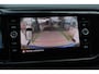Volkswagen T-Cross 1.0 TSI Style R-Line achteruitrijcamera digitalcockpit 18" LMV spiegel pakket lendesteun LED verlichting pdc voor en achter navigatie stoelverwarming ACC multifunctioneel stuurwiel side assist dodehoek sensor