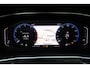Volkswagen T-Cross 1.0 TSI Style R-Line achteruitrijcamera digitalcockpit 18" LMV spiegel pakket lendesteun LED verlichting pdc voor en achter navigatie stoelverwarming ACC multifunctioneel stuurwiel side assist dodehoek sensor