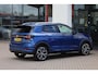 Volkswagen T-Cross 1.0 TSI Style R-Line achteruitrijcamera digitalcockpit 18" LMV spiegel pakket lendesteun LED verlichting pdc voor en achter navigatie stoelverwarming ACC multifunctioneel stuurwiel side assist dodehoek sensor