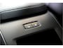 Volvo XC60 2.0 T8 AWD 335kW/456pk Aut8 Plug-in hybrid Plus Dark HARMAN/KARDON + 360 CAMERA + BLIS + LANE ASSIST + STOELVERWARMING V&A + STUURVERWARMING + ADAPT.CRUISE + PILOT ASSIST + LED MET GLA + PD-GLASS + KEYLESS ENTRY&GO + PARKSENSOREN V&A + 19" LM-VELGEN!!