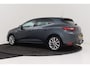 Renault Megane 1.2 TCe Limited | Trekhaak | 97.000 km! | Groot Navi | PDC | Keyless |