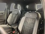 Volkswagen T-Roc 1.5TSI/150PK R-Line DSG · Navigatie · Apple/Android Car Play · Parkeersensoren · Garantie t/m 13-11-2027 of 100000km