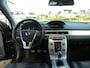Volvo V70 2.0 T4 INSCRIPTION,18 INCH,LEDER,ADAP.CRUISE,SCHUIFD,TREKH,NW STAAT!