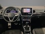 Volkswagen T-Roc 1.5TSI/150PK R-Line DSG · Trekhaak · Navigatie · Camera + Parkeersensoren · Stoelverwarming · Apple/Android Car Play · Garantie t/m 17-04-2027
