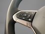 Volkswagen T-Roc 1.5TSI/150PK R-Line DSG · Trekhaak · Navigatie · Camera + Parkeersensoren · Stoelverwarming · Apple/Android Car Play · Garantie t/m 17-04-2027